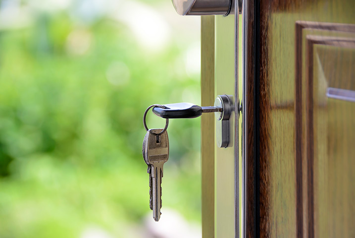 A2B Locks are able to provide local locksmiths in Standish to repair your broken locks. 